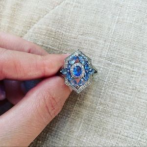 Tanzanite ring size 9
